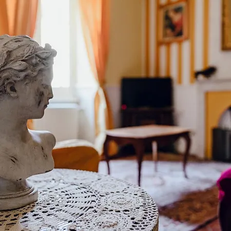 La Foresteria Di Palazzo Picedi Benettini 게스트하우스 사르자나