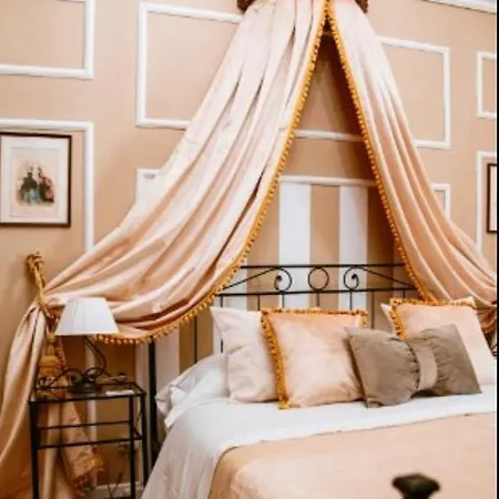 Foresteria Di Palazzo Picedi - Historic 4* 萨尔扎纳