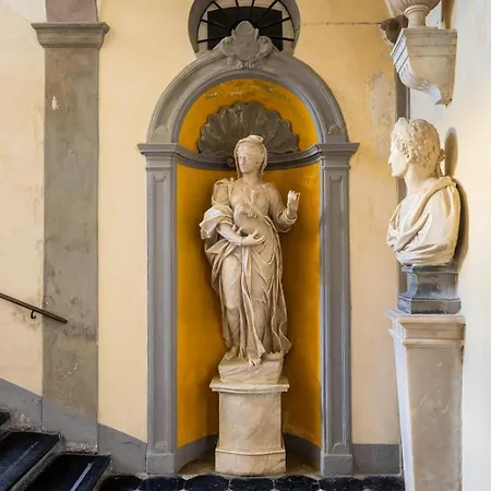 La Foresteria Di Palazzo Picedi Benettini 게스트하우스 *