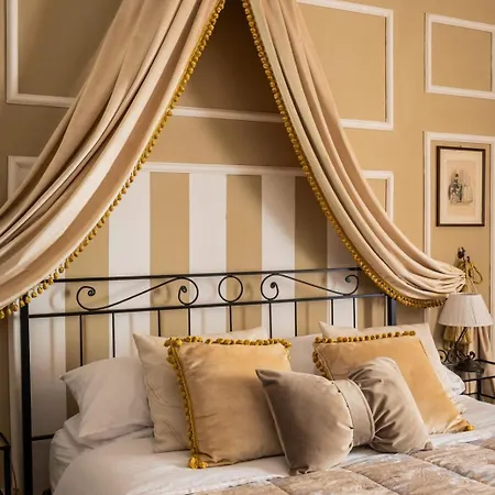 بيت ضيافة La Foresteria Di Palazzo Picedi Benettini