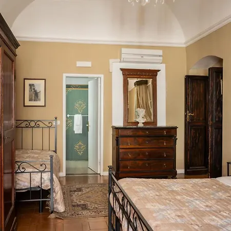 La Foresteria Di Palazzo Picedi Benettini 게스트하우스