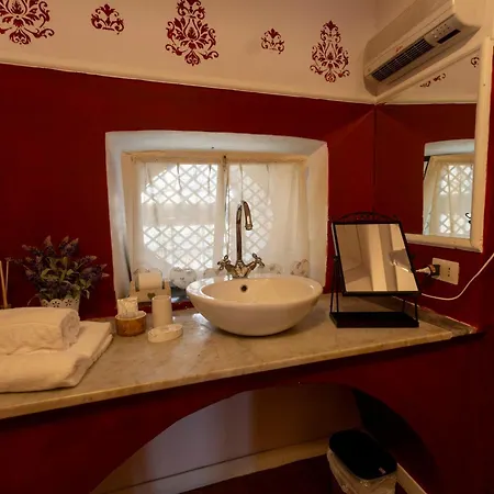 Foresteria Di Palazzo Picedi - Historic Casa de hóspedes Sarzana