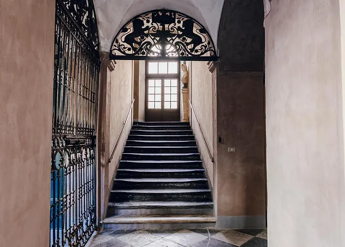 Foresteria Di Palazzo Picedi - Historic ゲストハウス 4*