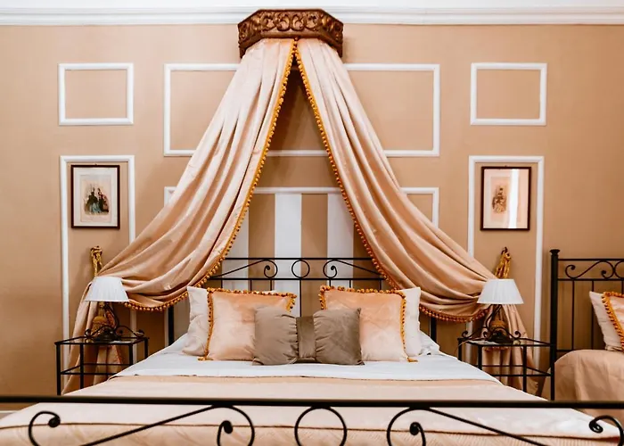 Foresteria Di Palazzo Picedi - Historic ゲストハウス 4*