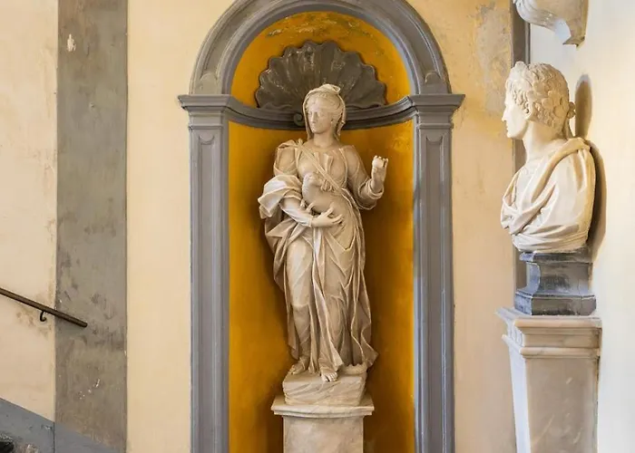 La Foresteria Di Palazzo Picedi Benettini 招待所 4*