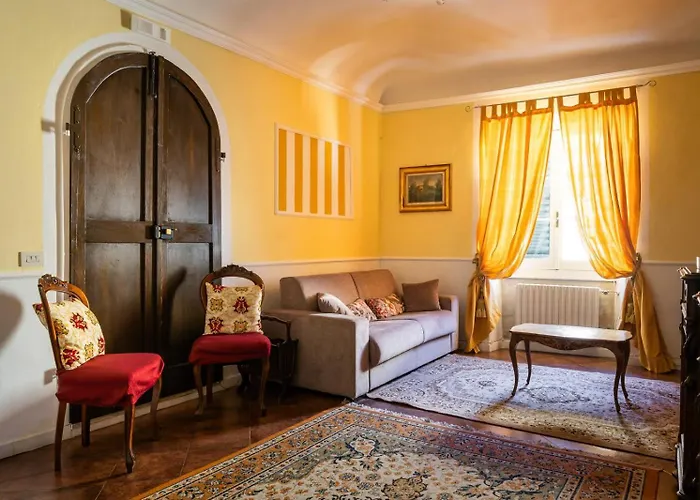 La Foresteria Di Palazzo Picedi Benettini 4*