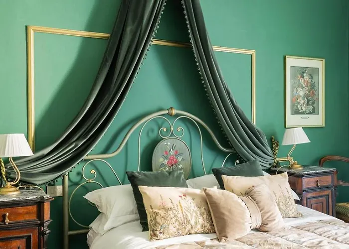 La Foresteria Di Palazzo Picedi Benettini Vendégház 4*