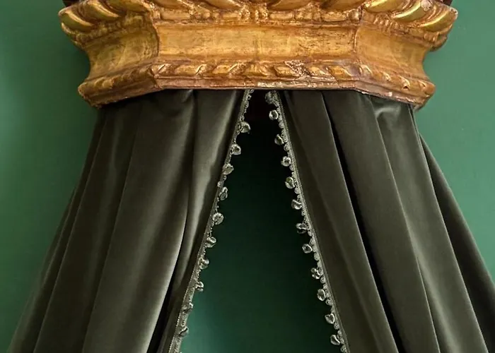 La Foresteria Di Palazzo Picedi Benettini 4*